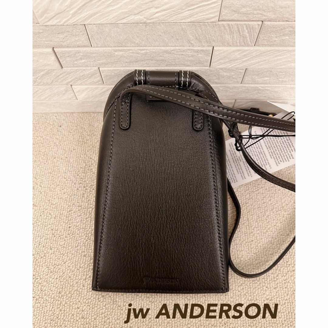 jw ANDERSON ショルダーバッグ　新品　タグ付きショルダーバッグ