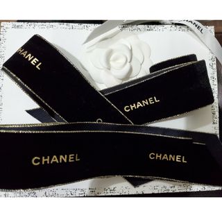 シャネル(CHANEL)のシャネル♡クリスマス限定りぼん(ラッピング/包装)