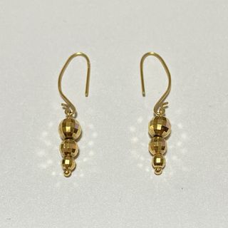 ジュエリーマキ(ジュエリーマキ)のジュエリーマキ K18 ピアス 3連ミラーボール 美品 1.5g ブラピアス (ピアス)