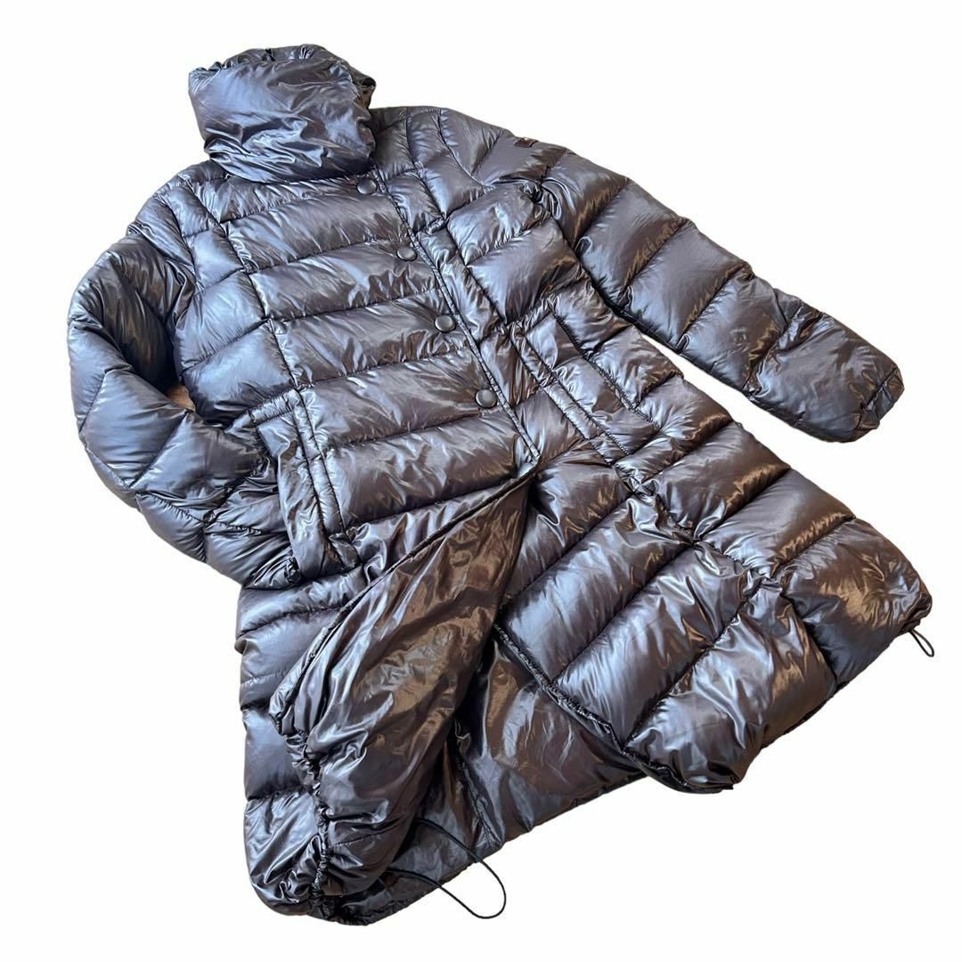 TATRAS ロング ダウンコート Lサイズ 黒 ゴールドロゴ 軽くて TATRAS ロング ダウンコート Lサイズ 黒 ゴールドロゴ 軽くて