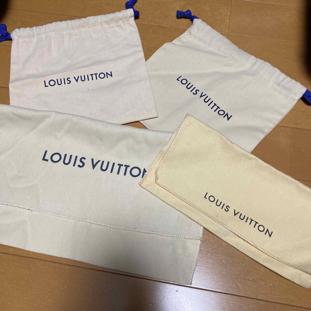 LOUIS VUITTON(ルイヴィトン)のルイヴィトン  非売品　付属品 レディースのバッグ(ショップ袋)の商品写真