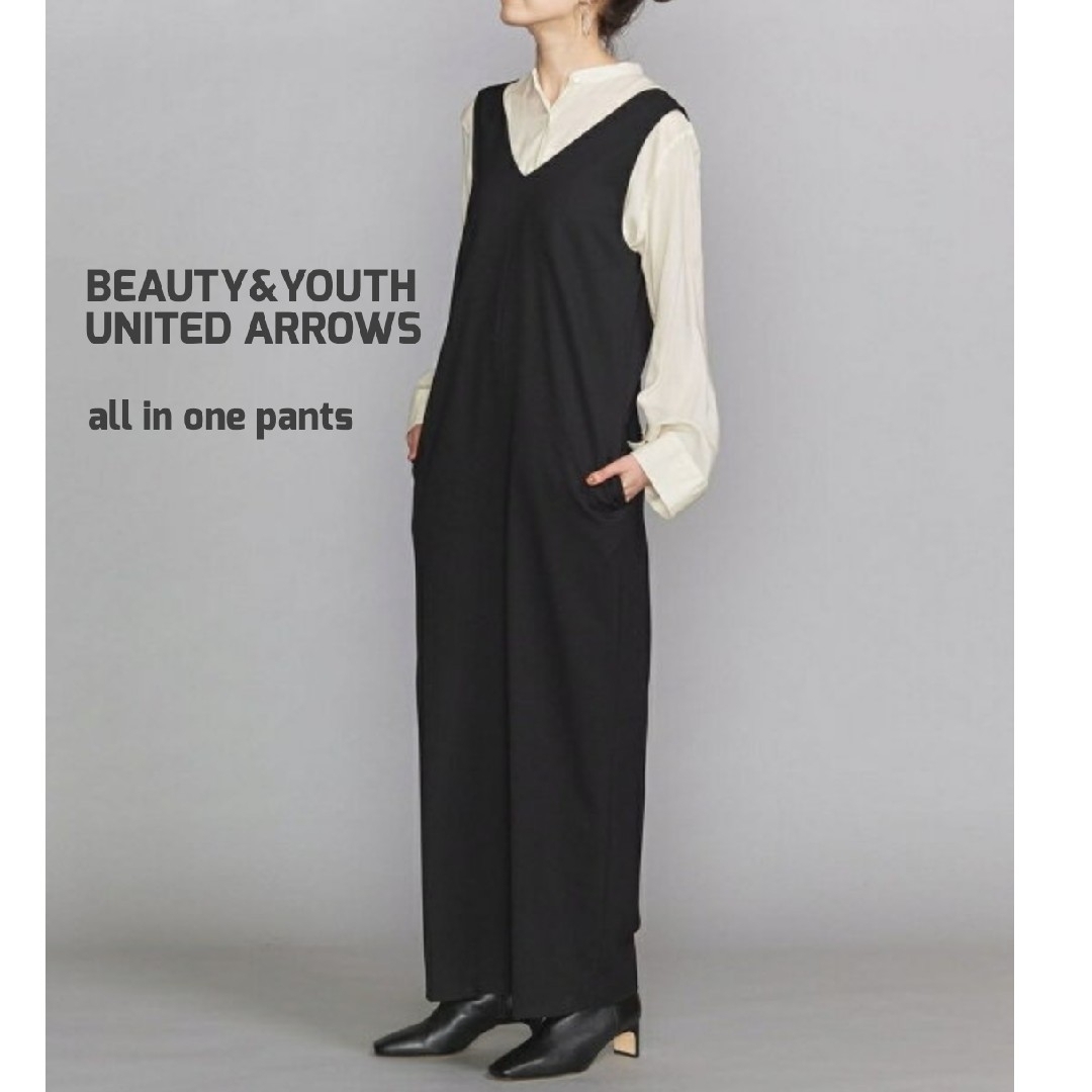 BEAUTY&YOUTH UNITED ARROWS(ビューティアンドユースユナイテッドアローズ)のBEAUTY&YOUTH UNITED ARROWS Vネックサロペパンツ 新品 レディースのパンツ(オールインワン)の商品写真