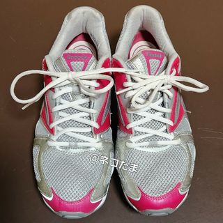 リーボック(Reebok)の【美品】Reebok Easy Tone スニーカー　女性　26.5cm(スニーカー)