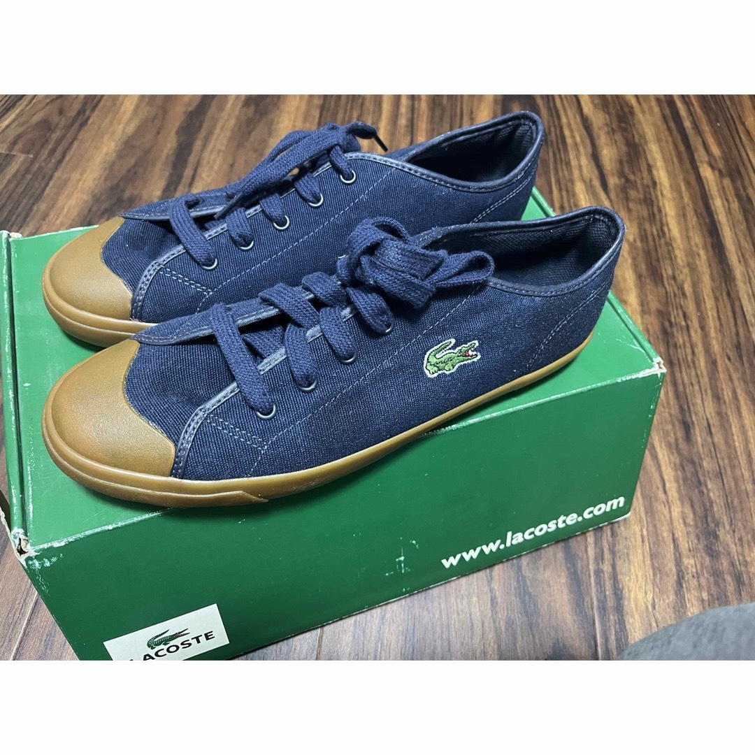 LACOSTE(ラコステ)の【値下げしました】新品　ラコステ　メンズシューズ メンズの靴/シューズ(スニーカー)の商品写真