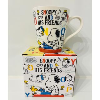 ピーナッツ(PEANUTS)のPEANUTSスヌーピー ♡マグカップ　(グラス/カップ)