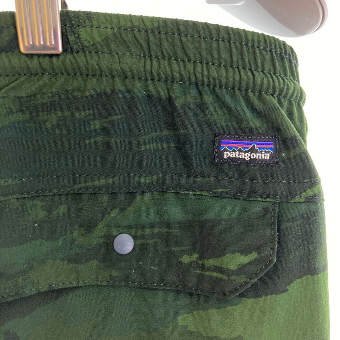 patagonia(パタゴニア)の★Patagonia パタゴニア 55210FA17 バギーズパンツ グリーン sizeS メンズのパンツ(ワークパンツ/カーゴパンツ)の商品写真