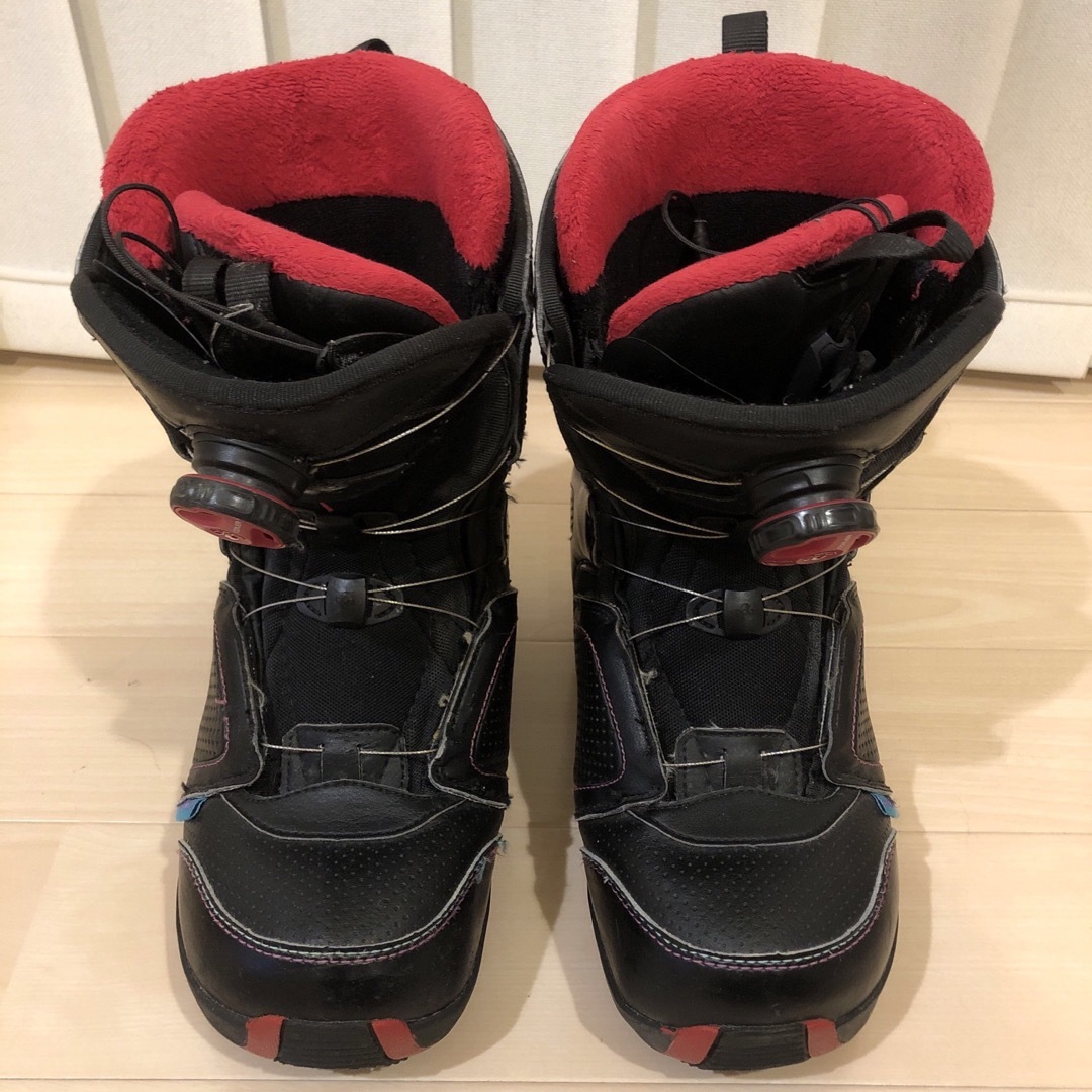 SALOMON(サロモン)の値下げ　スノボ　ブーツ　サロモン　ボア　23センチ スポーツ/アウトドアのスノーボード(ブーツ)の商品写真