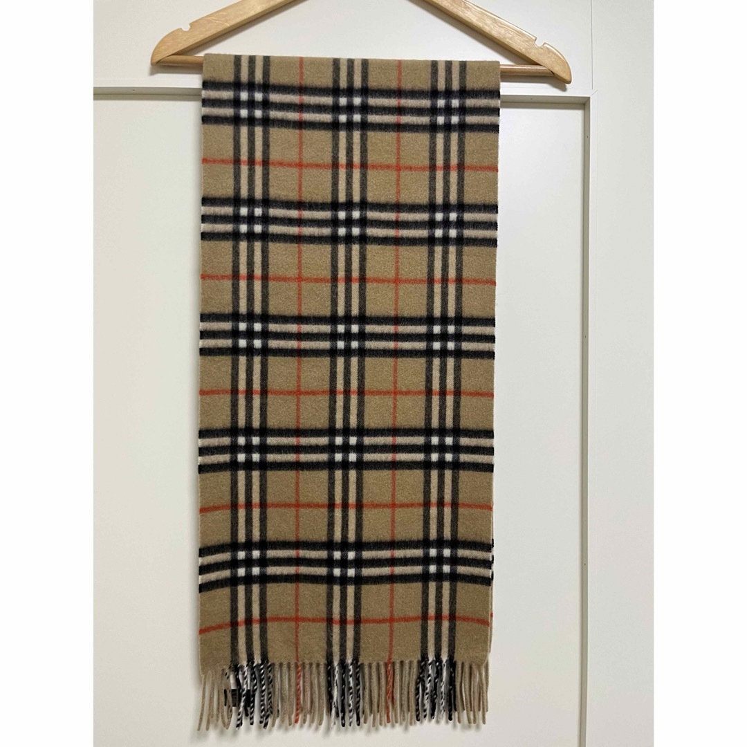 BURBERRY(バーバリー)のBURBERRY　バーバリー　カシミア100％　タグ付き未使用品　マフラー レディースのファッション小物(マフラー/ショール)の商品写真