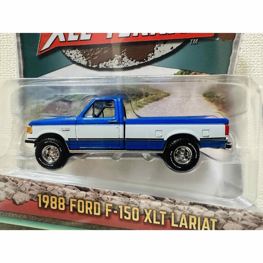 Ford(フォード)のGL/'88 Fordフォード F-150 XLT ラリアット 1/64 エンタメ/ホビーのおもちゃ/ぬいぐるみ(ミニカー)の商品写真