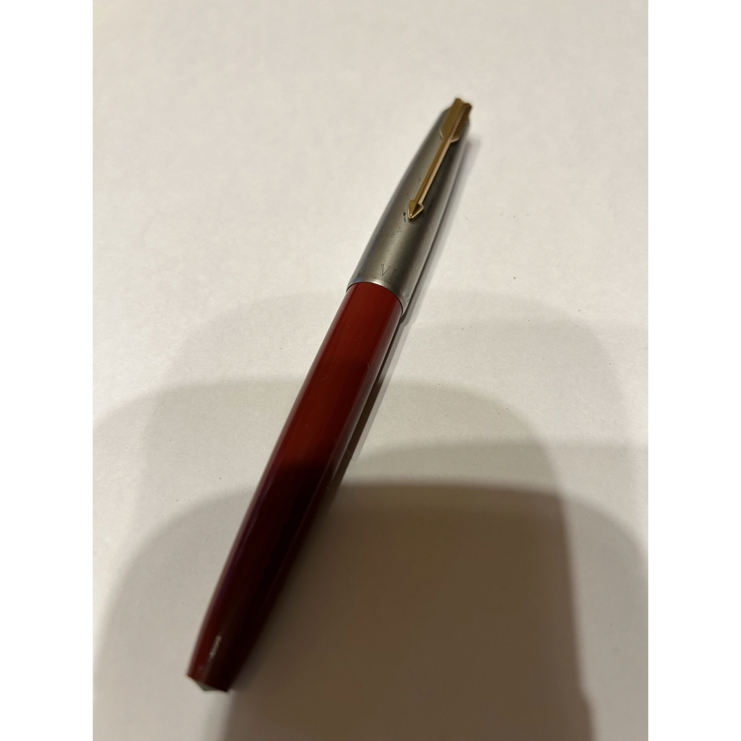  Parker VP 14K 14金 万年筆 筆記用具 文房具 赤シルバー インテリア/住まい/日用品の文房具(その他)の商品写真