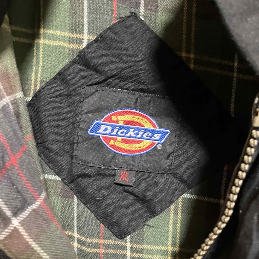 Dickies(ディッキーズ)のZ1020 ディッキーズ 中綿ベスト ワンポイント刺繍ロゴ シェル 企業系 メンズのジャケット/アウター(ダウンベスト)の商品写真