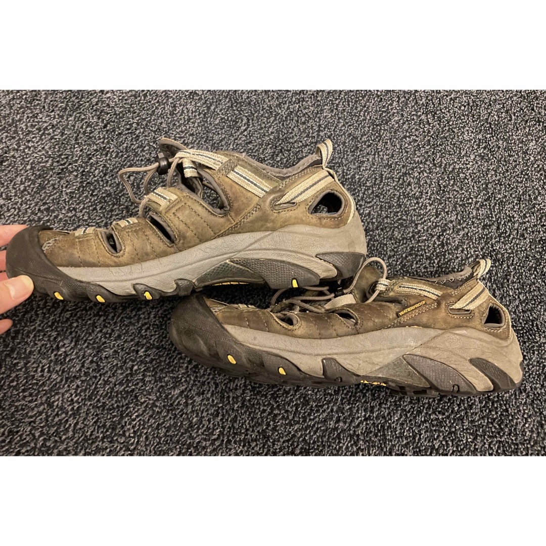 KEEN(キーン)のkeen アウトドアシューズ　サンダル　25.5cm スポーツ/アウトドアのアウトドア(登山用品)の商品写真