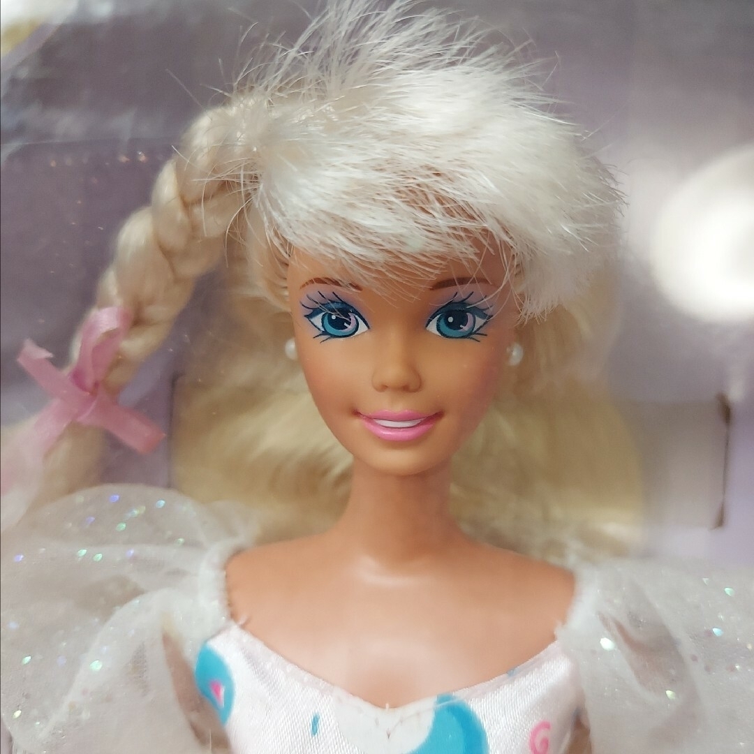 Barbie(バービー)のバービー　バースデーバービー　Birthday Barbie 1996年　90s エンタメ/ホビーのおもちゃ/ぬいぐるみ(キャラクターグッズ)の商品写真