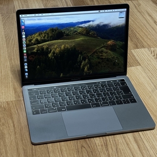 アップル(Apple)のMacbook Pro 2018 13インチ Touch bar搭載 グレー(ノートPC)
