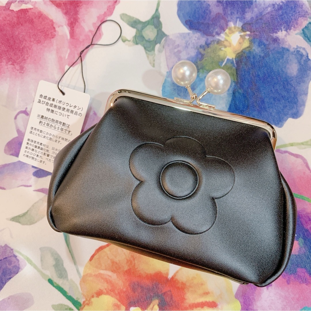 MARY QUANT(マリークワント)の★新品未使用★大人気🌼MARY QUANT(マリークワント)🌼ガマ口ポーチ レディースのファッション小物(ポーチ)の商品写真