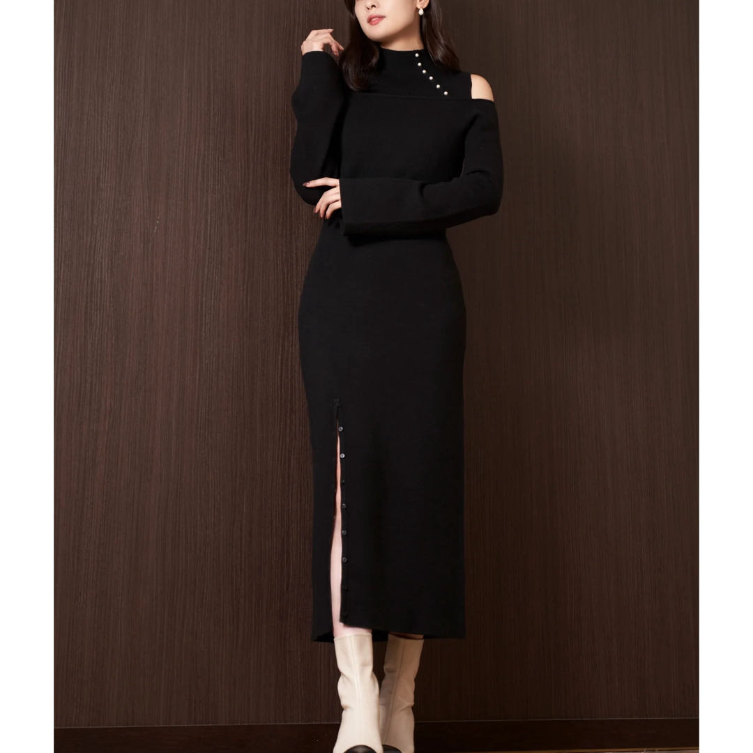 Her lip to(ハーリップトゥ)のherlipto Cut-Out Shoulder Knit Dress レディースのワンピース(ロングワンピース/マキシワンピース)の商品写真