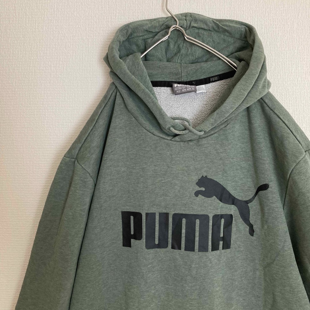 PUMA(プーマ)のPUMAプーマビッグロゴプルオーバーパーカーフーディースウェットトレーナー緑袖太 メンズのトップス(パーカー)の商品写真