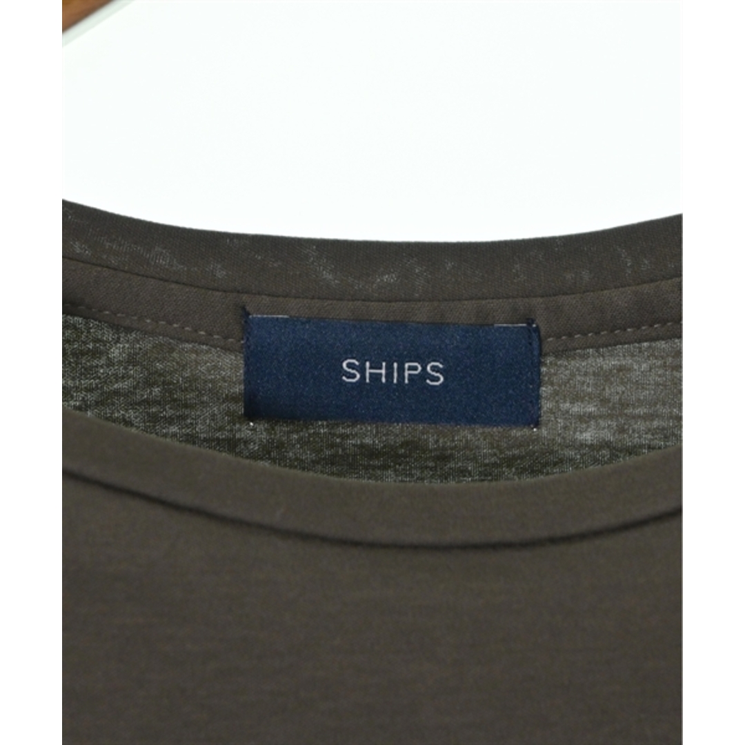 SHIPS(シップス)のSHIPS シップス Tシャツ・カットソー ONE カーキ 【古着】【中古】 レディースのトップス(カットソー(半袖/袖なし))の商品写真