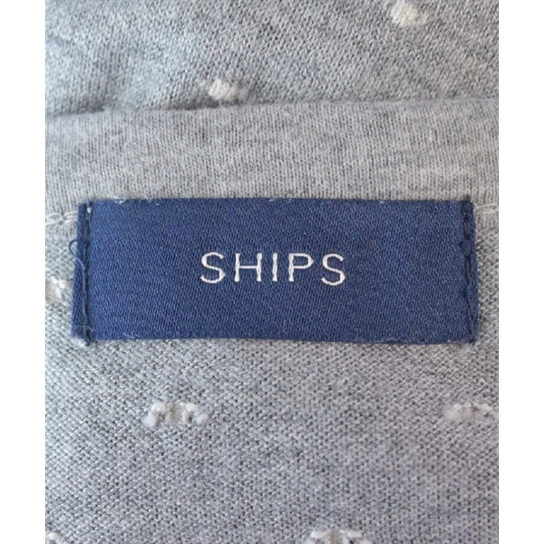 SHIPS(シップス)のSHIPS シップス Tシャツ・カットソー -(L位) グレーx白(ドット) 【古着】【中古】 レディースのトップス(カットソー(半袖/袖なし))の商品写真