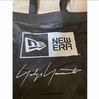 ヨウジヤマモト(Yohji Yamamoto)のヨウジヤマモト　ニューエラ　NEW ERA【ショッパー.エコ.未使用】(エコバッグ)