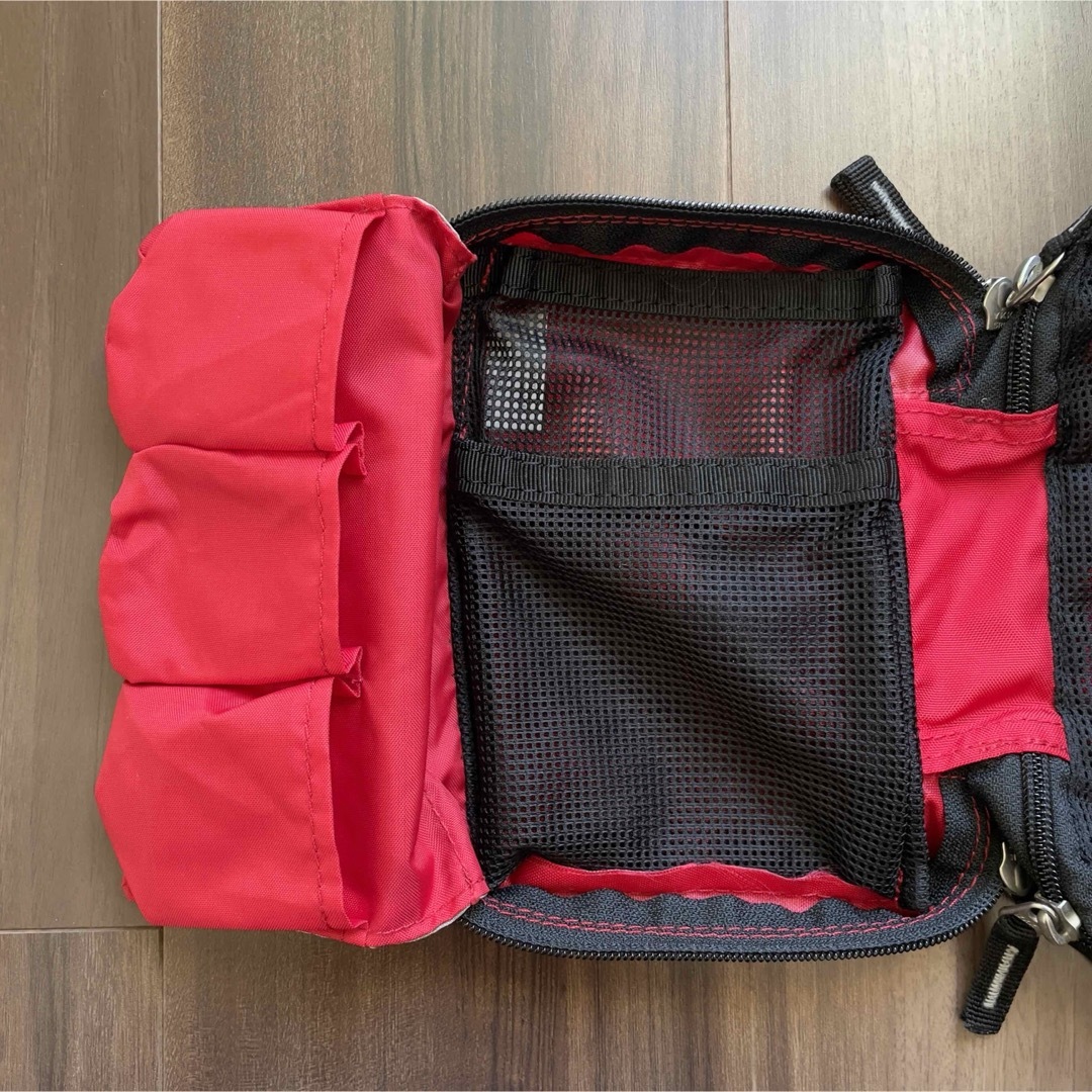 Deuter(ドイター)のdeuter First Aid Kit スポーツ/アウトドアのアウトドア(登山用品)の商品写真