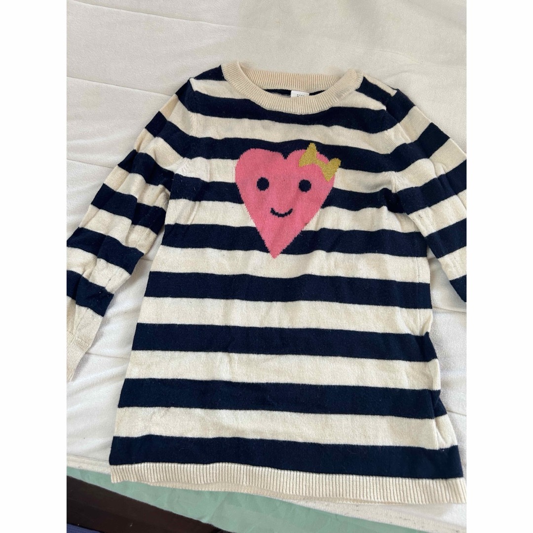 GAP Kids(ギャップキッズ)のGAP 4歳用 女の子ニット キッズ/ベビー/マタニティのキッズ服女の子用(90cm~)(ニット)の商品写真