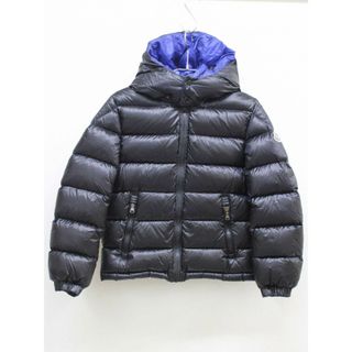 モンクレール　MONCLER 中綿ダウンジャケット　桜柄　100cm 3anni