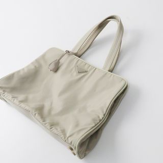 プラダ バッグ(ベージュ系)の通販 1,000点以上 | PRADAのレディース