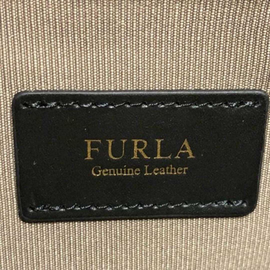 Furla(フルラ)のフルラ ショルダーバッグ美品  リリ 白 レディースのバッグ(ショルダーバッグ)の商品写真