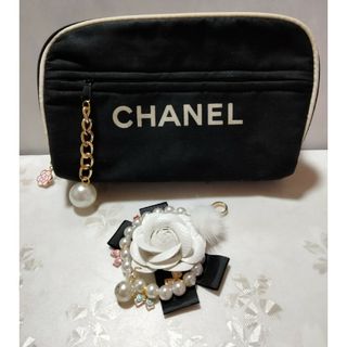 シャネル(CHANEL)のシャネルノベルティ化粧ポーチ【ストラップおまけ】(ポーチ)