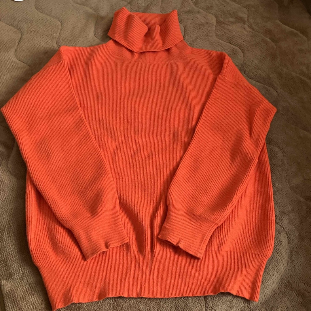 セーター　オレンジ レディースのトップス(ニット/セーター)の商品写真