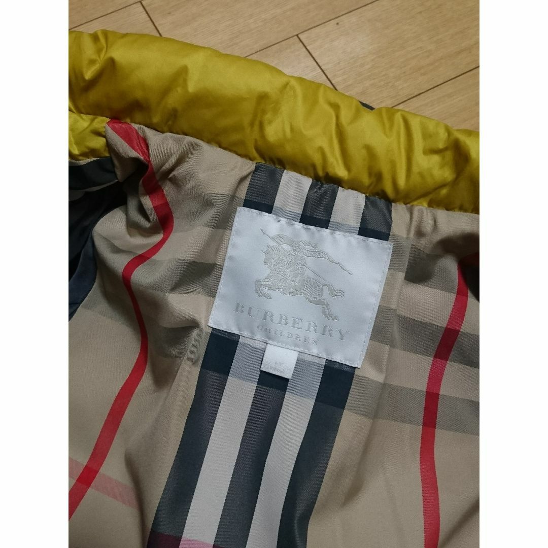 BURBERRY(バーバリー)のBURBERRY　6Ｙ　美品⭐ キッズ/ベビー/マタニティのキッズ服男の子用(90cm~)(コート)の商品写真