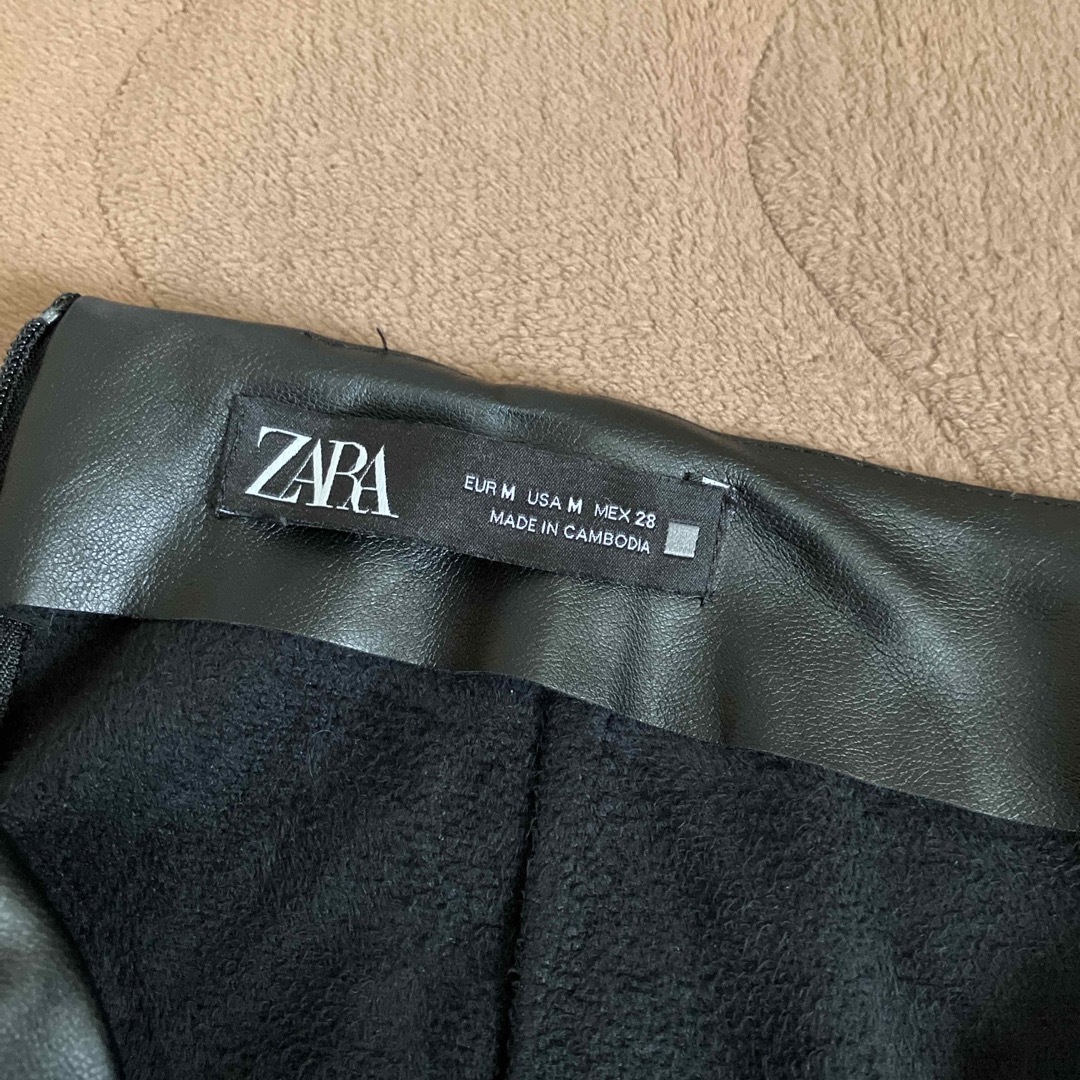 ZARA(ザラ)のZARA ショートパンツ レディースのパンツ(ショートパンツ)の商品写真