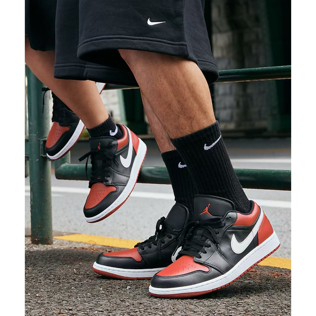 NIKE(ナイキ)の新品タグ付！箱付！NIKE エアージョーダン１◇28cm◇AIRJORDAN1 メンズの靴/シューズ(スニーカー)の商品写真