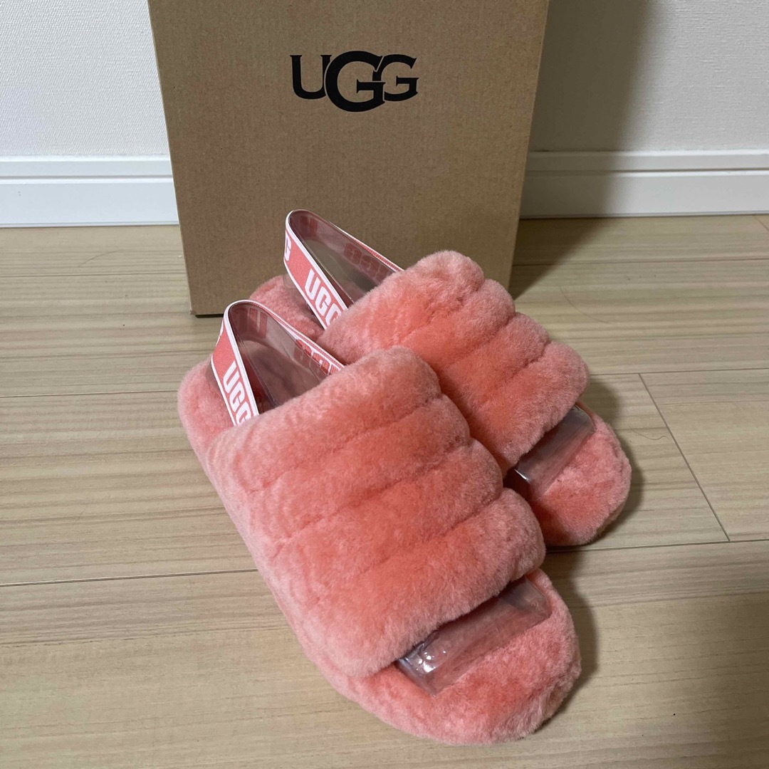 UGG(アグ)の新品❗️未使用❗️UGG Fluff Yeah Slide 24cm レディースの靴/シューズ(サンダル)の商品写真