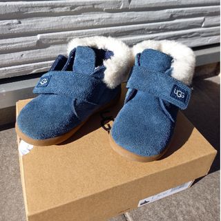 アグ(UGG)のそあ様専用　UGG 14.5cm ムートンブーツ　ネイビー(ブーツ)