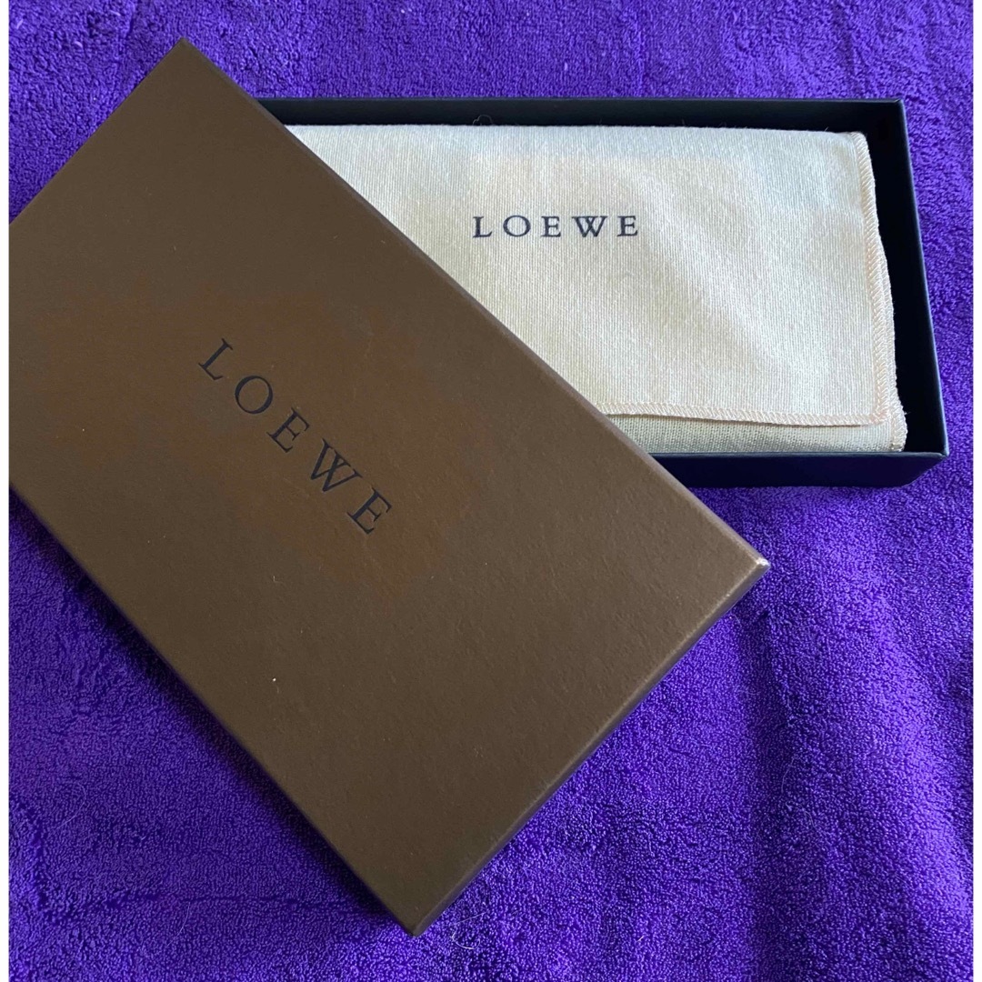 LOEWE(ロエベ)のロエベ　長財布　アナグラム レディースのファッション小物(財布)の商品写真