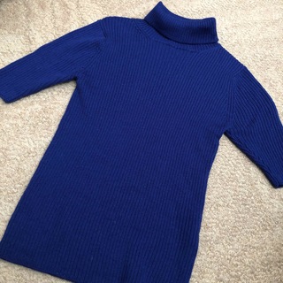 コバルトブルー　半袖ハイネックセーター　婦人Sウール100手洗い可能　
