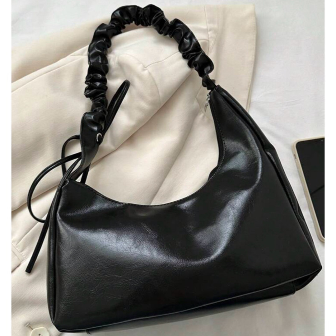 ショルダーバッグ　黒 メンズのバッグ(ショルダーバッグ)の商品写真