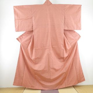 紬 着物 立涌文様 袷 広衿 赤橙色 正絹 カジュアル着物 仕立て上がり 身丈158cm 美品(着物)