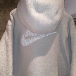 ナイキ ボアパーカーの通販 100点以上 | NIKEを買うならラクマ
