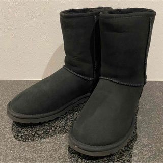 アグオーストラリア(UGG AUSTRALIA)のUGG アグ★ムートンブーツ/Classic Short/黒/中古・美品(ブーツ)