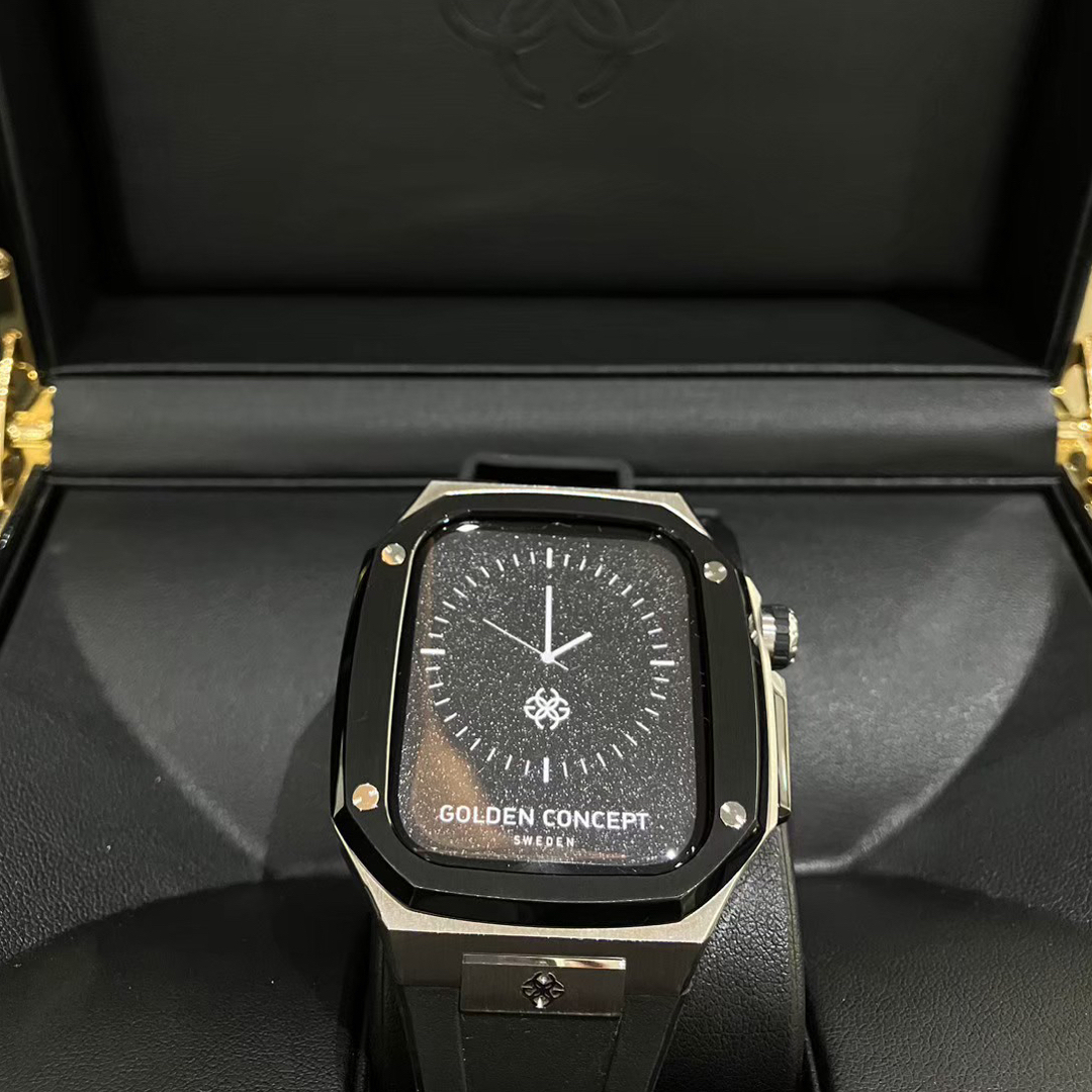 ぽんちゃん69様専用【新品未使用】ゴールデンコンセプト　アップルウォッチケース　 メンズの時計(腕時計(デジタル))の商品写真