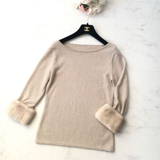 フォクシー(FOXEY)の美品　FOXEY フォクシー  カシミヤ　ミンク　ファー　カフス　セーター(ニット/セーター)