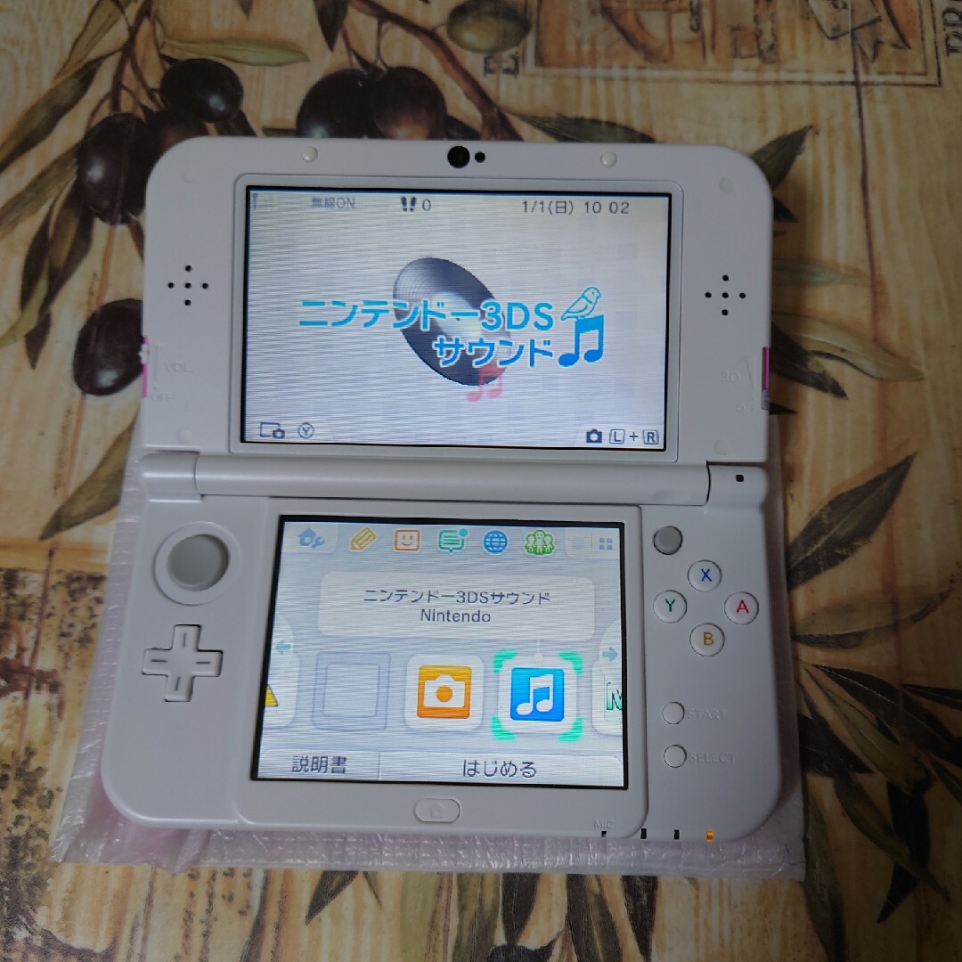 Newニンテンドー3DS LL ピンク×ホワイト」極美品