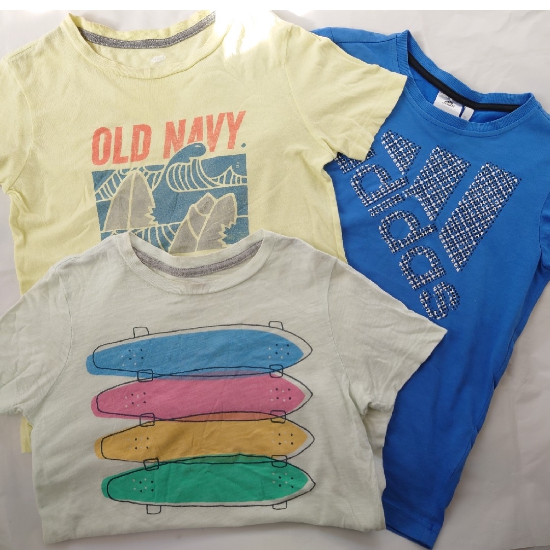 Old Navy(オールドネイビー)の4月限定値下げ★130cm3枚セット　アディダス オールドネイビー キッズ/ベビー/マタニティのキッズ服男の子用(90cm~)(Tシャツ/カットソー)の商品写真