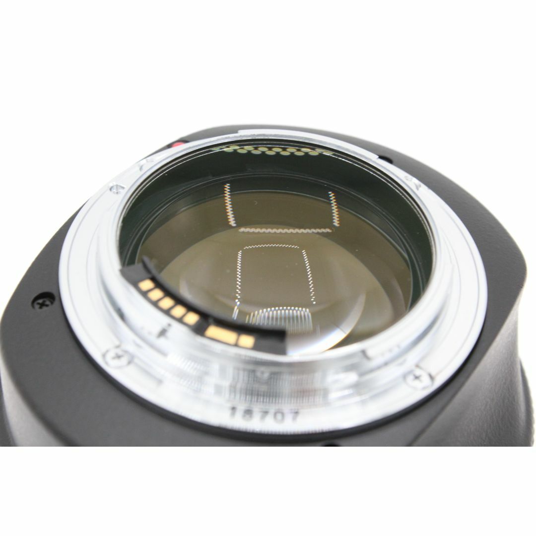 Canon(キヤノン)の＜＜フード付き！！＞＞【美品】CANON キヤノン EF レンズ 85mm F値1.2 L USM ブラック #LE2023713 スマホ/家電/カメラのカメラ(レンズ(単焦点))の商品写真