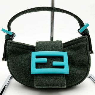 フェンディ(FENDI)の美品 FENDI フェンディ ポーチ ハンドバッグ ミニバッグ カーキ グリーン 蛍光ブルー スウェット レディース ファッション 2354 26673 USED 【中古】(ポーチ)