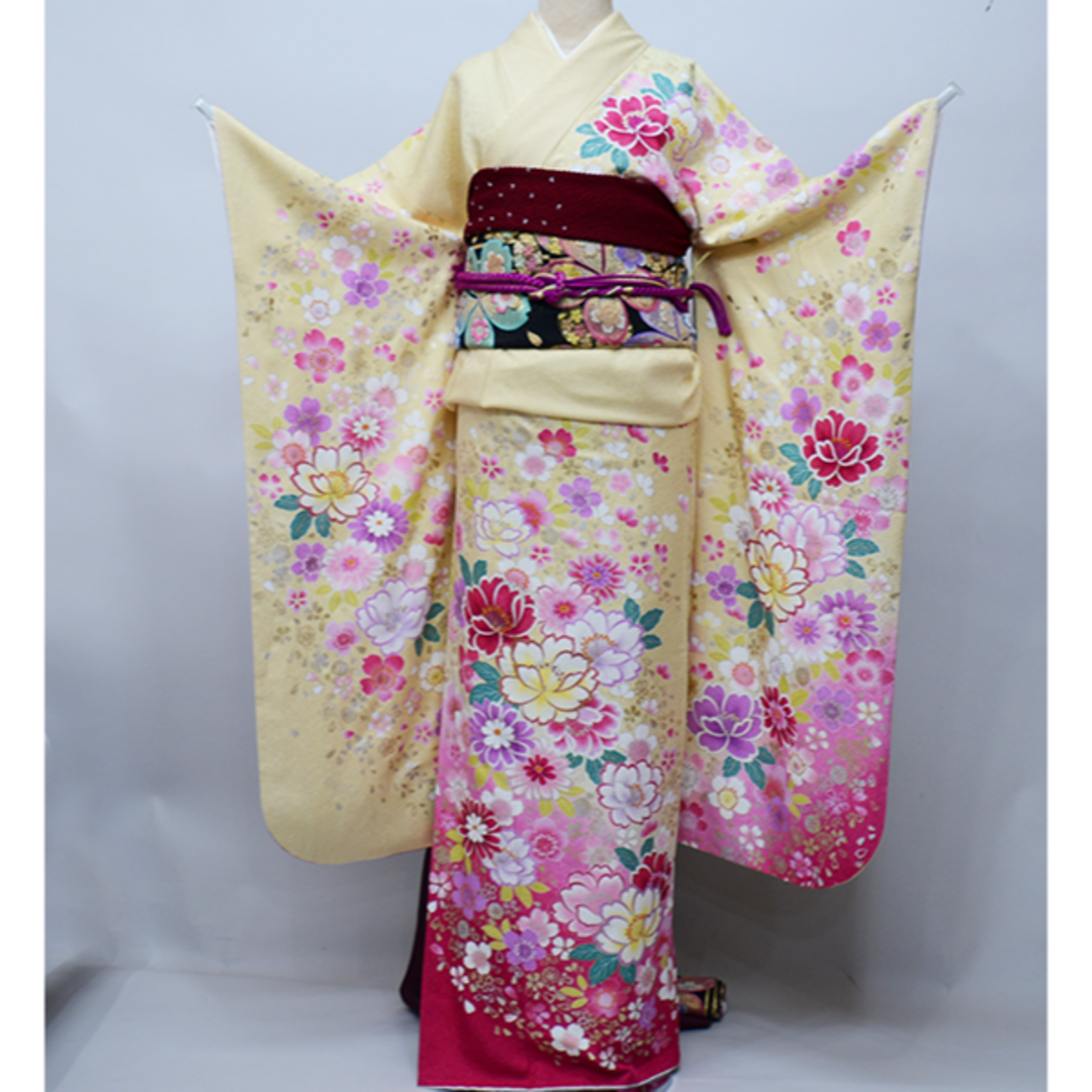 振袖 正絹 着物 単品 仕立て上がり 百花繚乱 金刺繍 クリーム NO39568