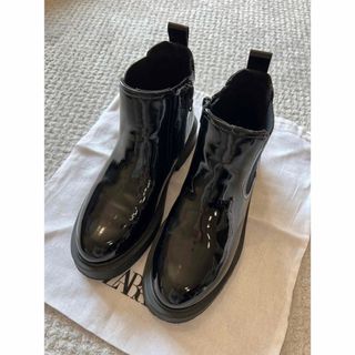 ザラキッズ(ZARA KIDS)の【ZARAKIDS】　ブーツ SIZE35(ブーツ)